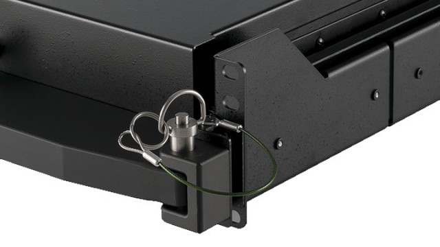 Locking Pins for robust display transport thumbnail